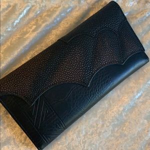 Hot topic game of thrones dragon wing long wallet